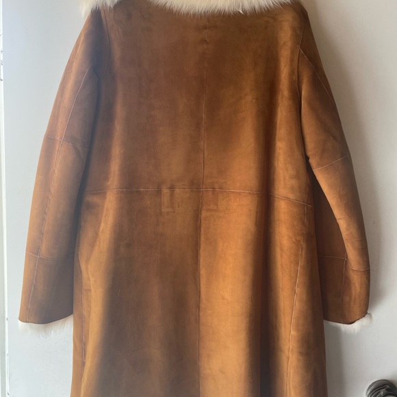 UGG NWT Vanesa Toscana Shearling Coat SOLD OUT - Picture 9 of 11